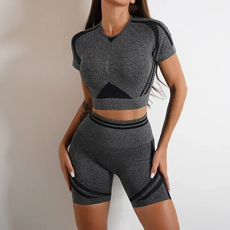 Trinity Seamless Yoga Set – Backless Top & High-Waist Pants House of Trinity