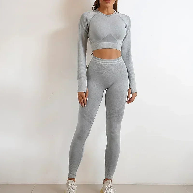 Trinity Seamless Yoga Set – Backless Top & High-Waist Pants House of Trinity