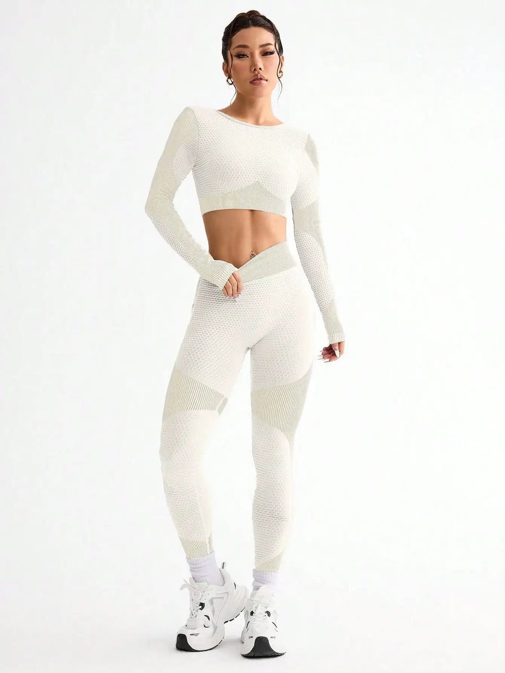 Trinity Mesh Yoga Set – Seamless Long-Sleeve Top & Leggings House of Trinity